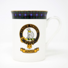 Hunter Clan Crest Mug