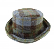 Harris Tweed Ladies Cloche Hat in Macleod Tartan