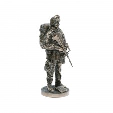 Genesis Irish Soldier Bronze 
