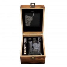 The Just Slate Company Highland Cow Drinks Set