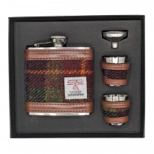 Harris Tweed Hip Flask 6oz Set In Rust Check Tartan