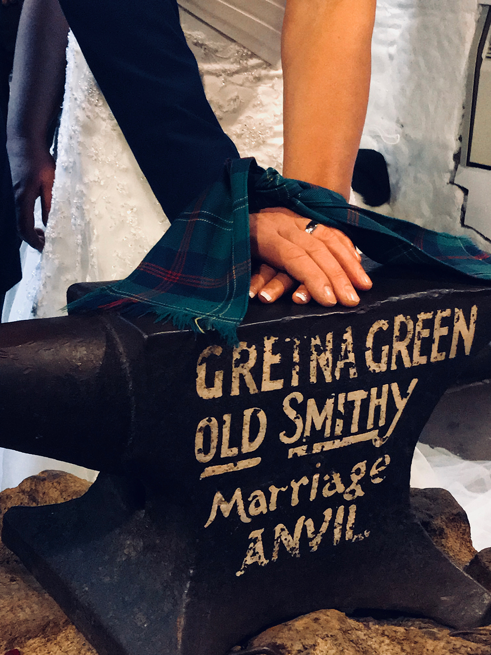Vow Renewals Renew Your Wedding Vows In Gretna Green Wedding