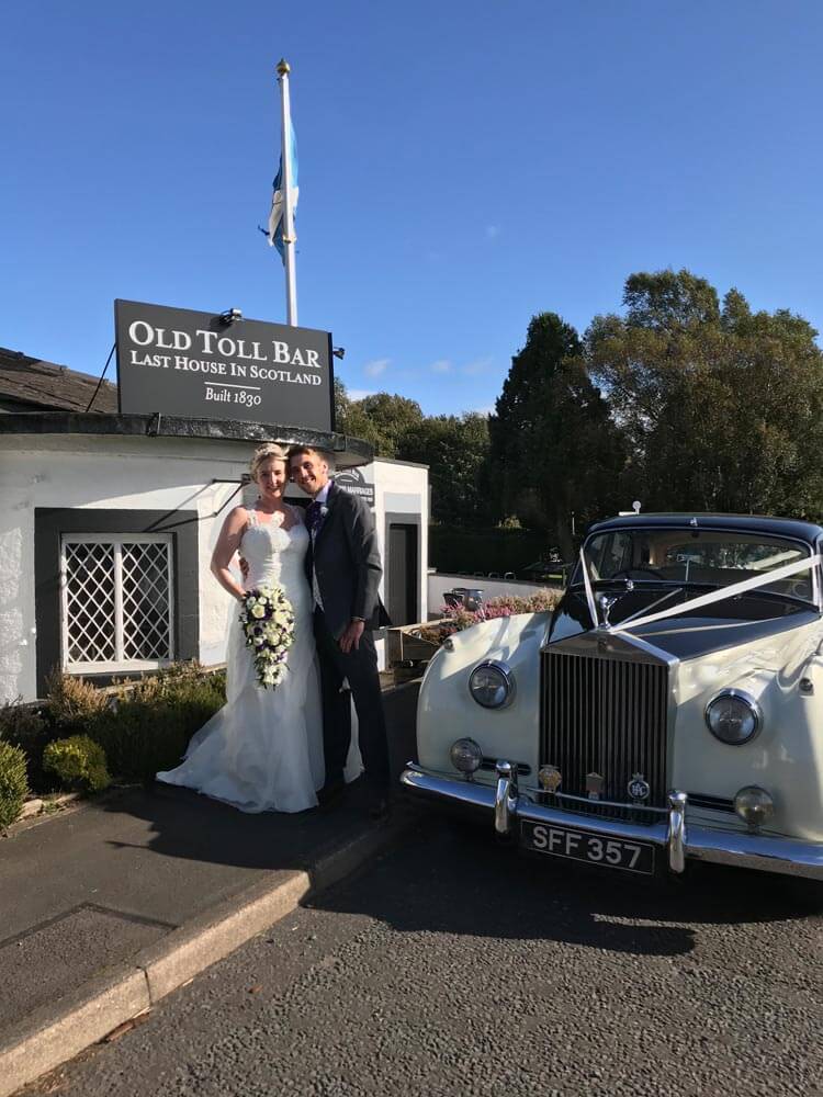 Wedding photo outside the Old Toll Bar, Gretna Marriage Room
