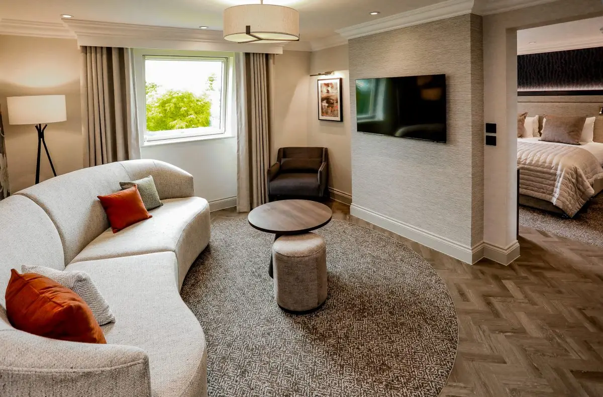 Signature Suite 4