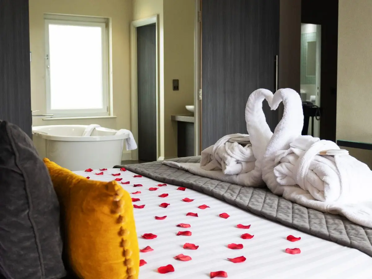 thistle suite