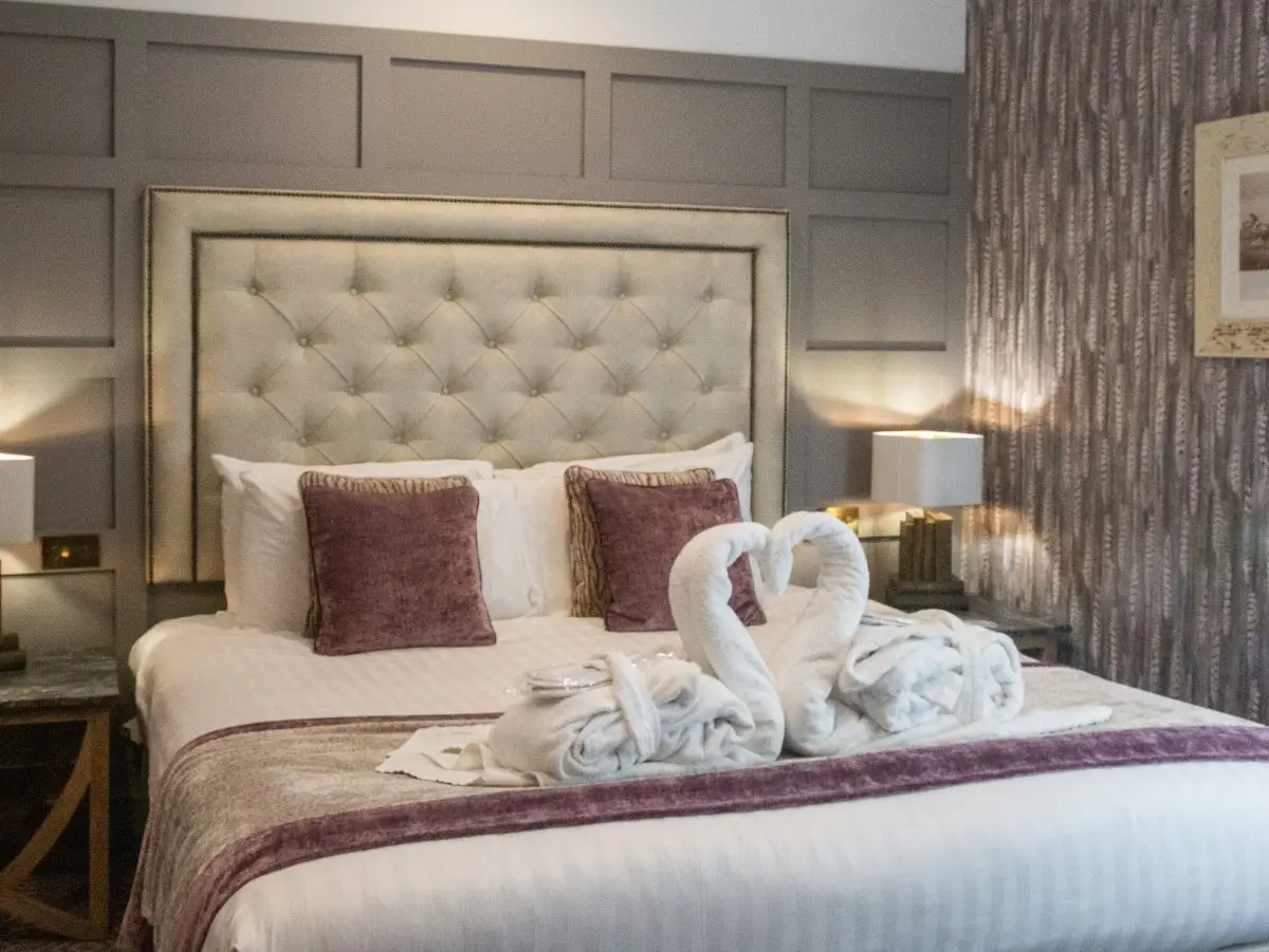 Sheridan Grant Manor Suite